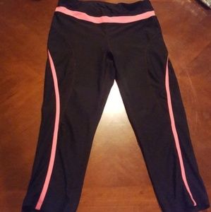 2 for $15! NWOT Xersion Capri Tights Leggings